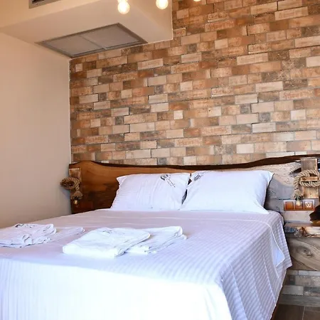 Hostel Oniropetra Pelion